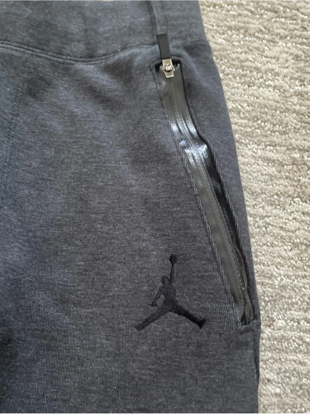 Air Jordan AJ Fleece Joggers Sweatpants Gray Men’s Medium Athleisure Pockets